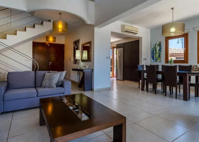 4 Bedroom Lofou With Private Pool And Sea Views, Aphrodite Hills Villa *