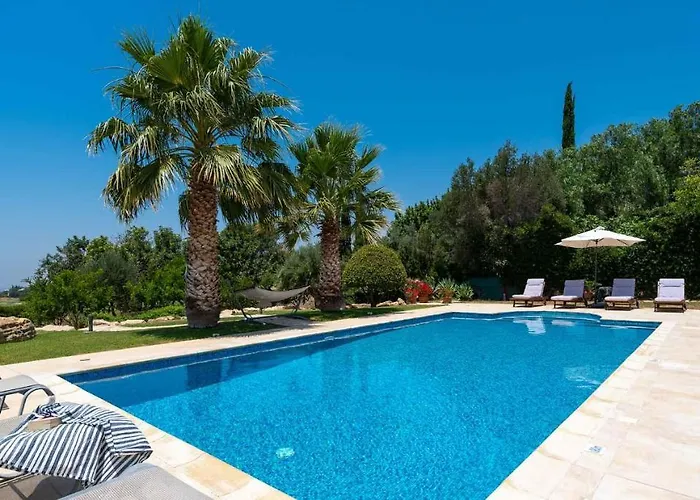 4 Bedroom Lofou With Private Pool And Sea Views, Aphrodite Hills Villa