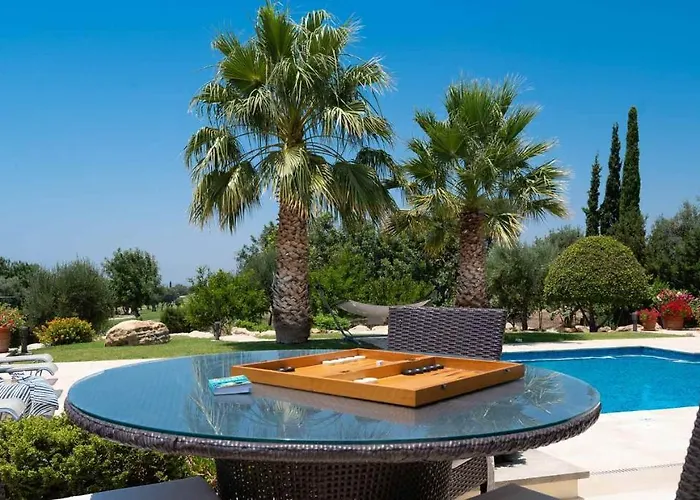 Villa 4 Bedroom Lofou With Private Pool And Sea Views, Aphrodite Hills Kouklia