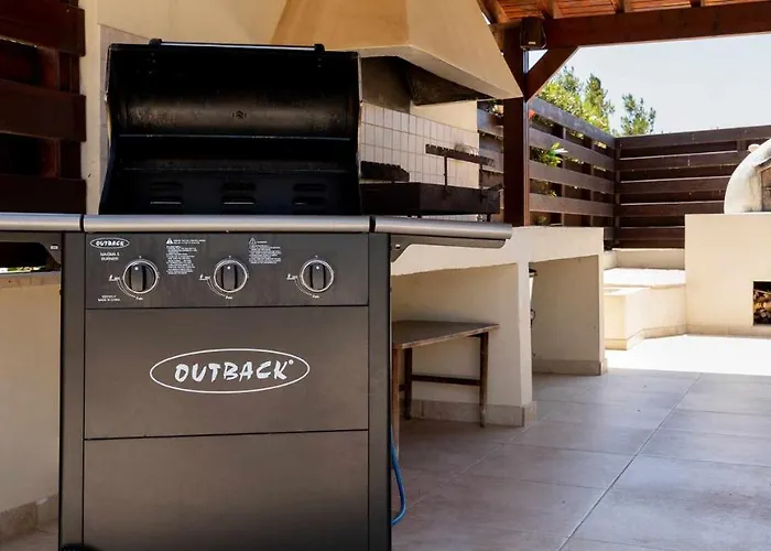 Villa 4 Bedroom Lofou With Private Pool And Sea Views, Aphrodite Hills Kouklia