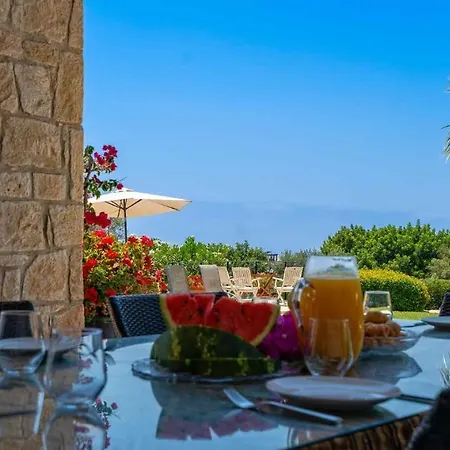 4 Bedroom Lofou With Private Pool And Sea Views, Aphrodite Hills Villa