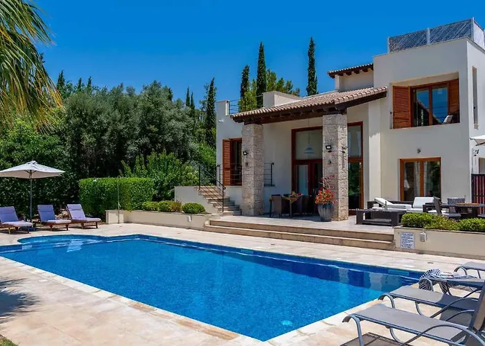 4 Bedroom Lofou With Private Pool And Sea Views, Aphrodite Hills